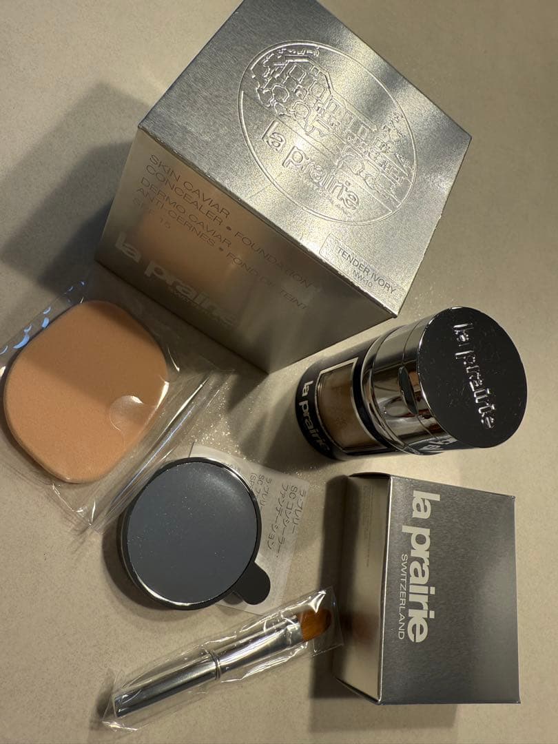 ラ・プレリー SCコンシーラー・ファンデーション テンダーアイボリー