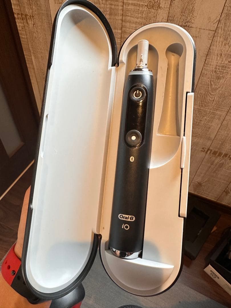最終値ブラウンオーラルB電動歯ブラシiO9 ブラック新しいバッテリー付き_要交換