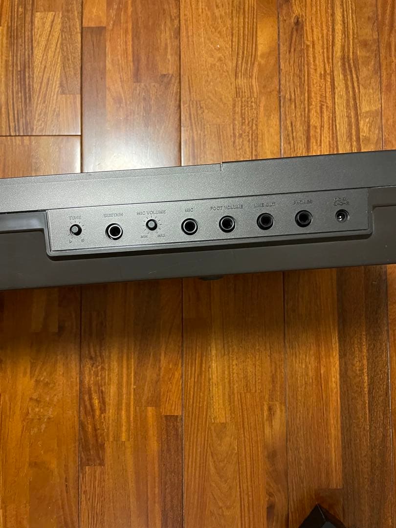 CASIO カシオ　電子ピアノ　電子キーボード　CT-805