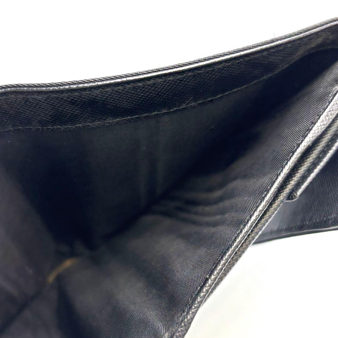 美品 PRADA プラダ ナイロン ポーチ 三角ロゴ ブラック クラッチバッグ