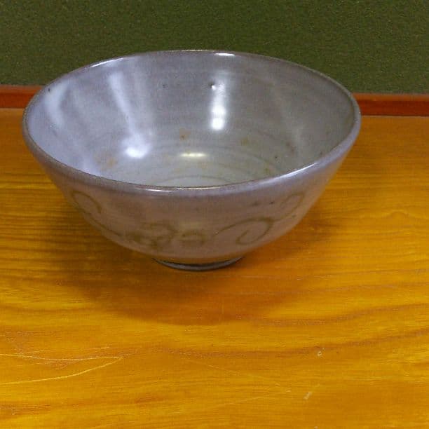 抹茶碗 (栄山 白さつま)