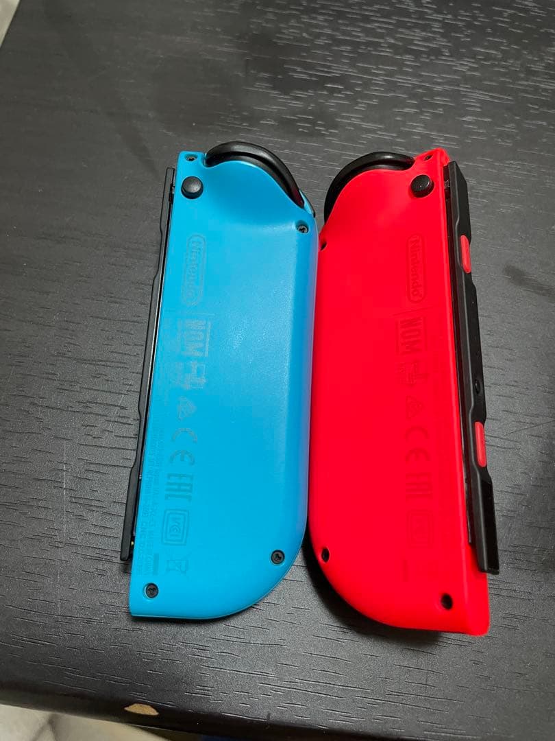 Nintendo Switch 本体 青/赤 + ポケモンソード