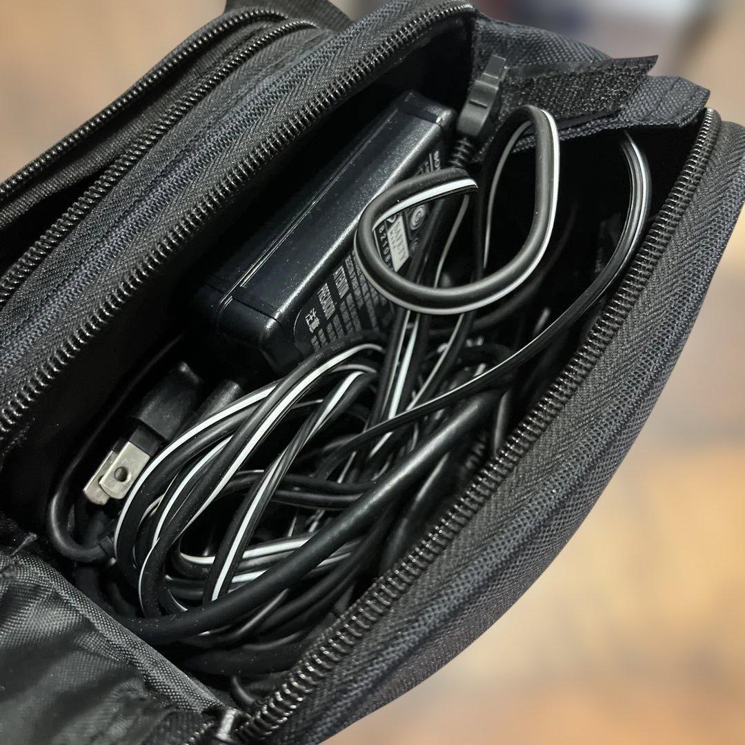 Sony Handycam 32GB AVCHDケーブル 収納バッグ付き