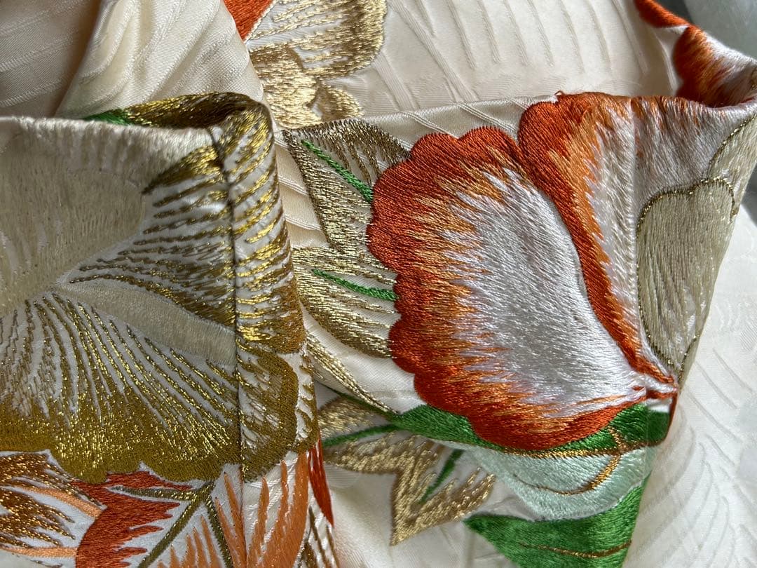 豪華絢爛 アンティーク振袖 昭和レトロ 刺繍 孔雀 鳳凰 鶴織 牡丹 エクリュ