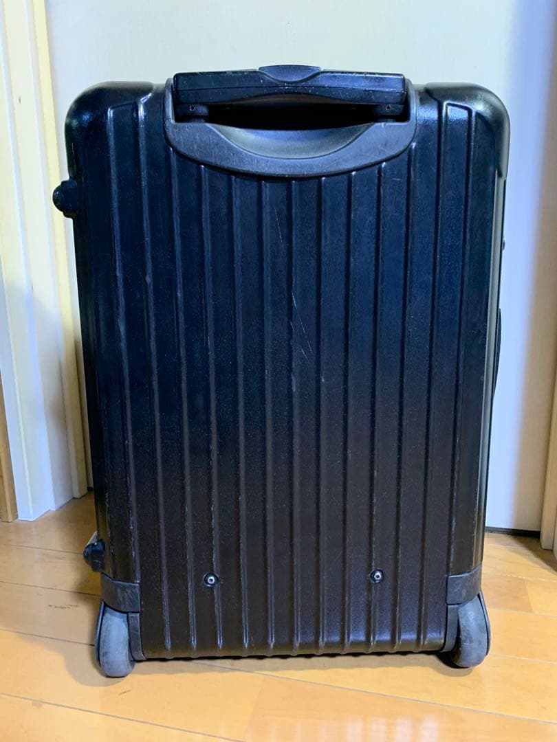 リモワ サルサ マットブラック 機内持ち込み対応 2輪 廃盤品 851.52