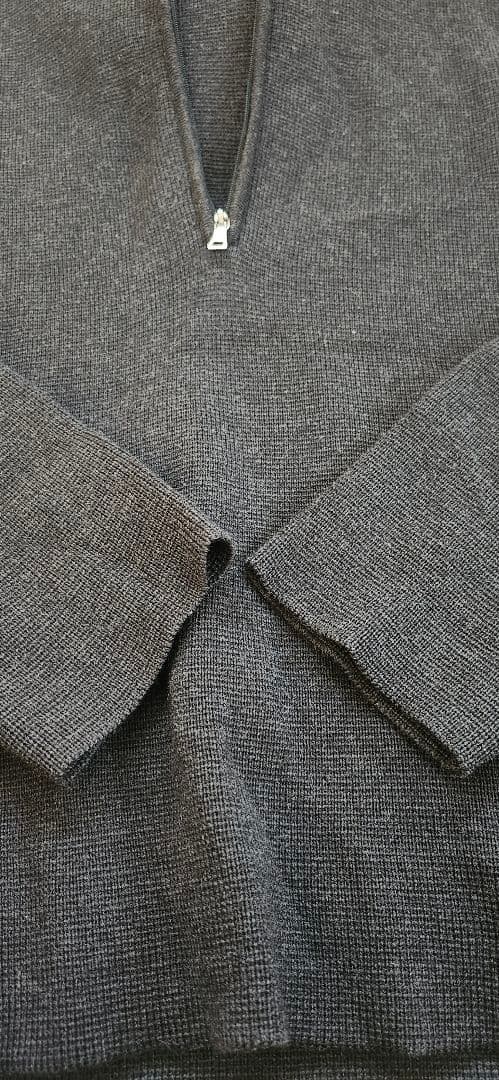 美品　プラダスポーツ　ウールパーカー