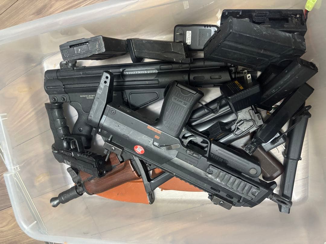 エアガンセット AK-47 MP5 G3 PIP VM009 ハンドガン　セット