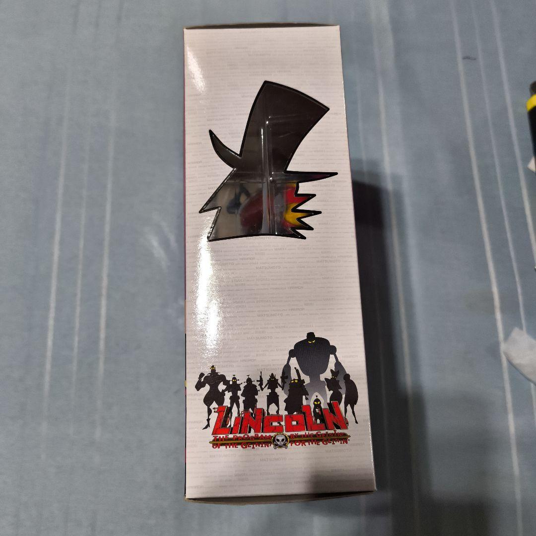 YAMAGUCHI ヒーローフィギュア 赤黒