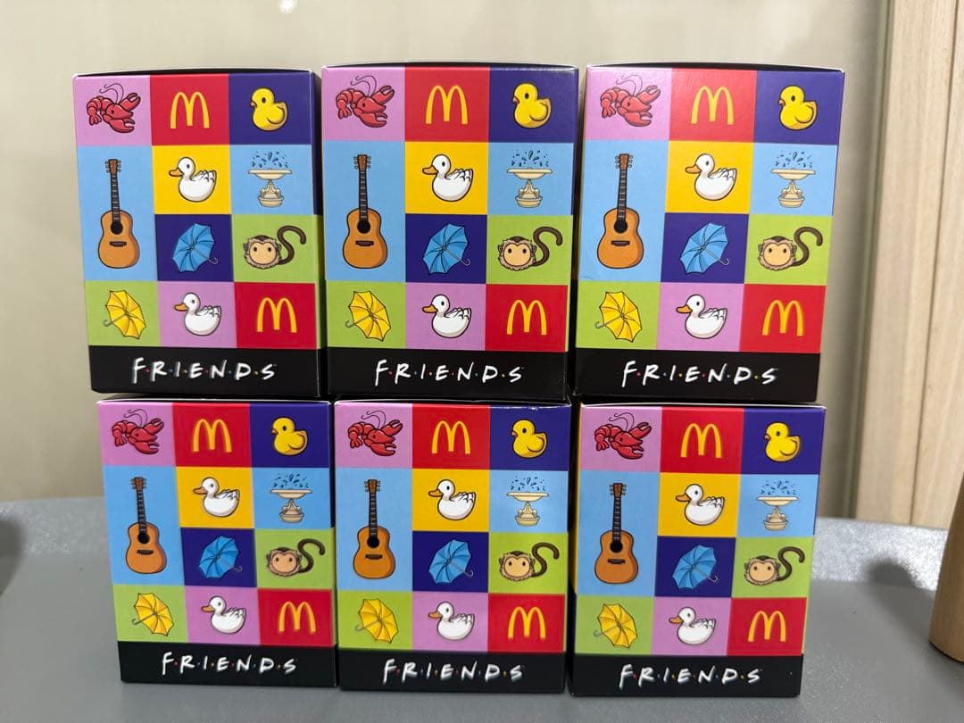海外限定 マクドナルド FRIENDS コンプリート フレンズ Amazon.co.jp