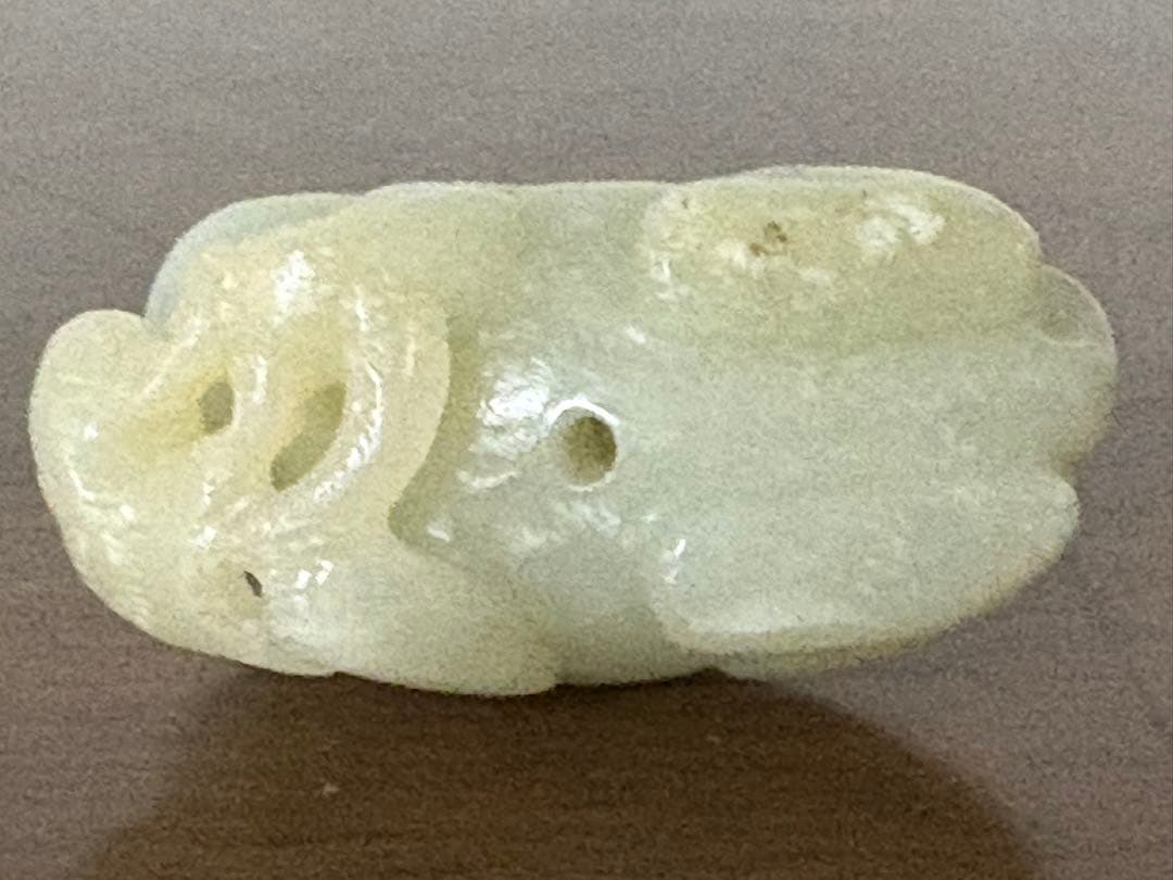 石？玉？の中国的置物　犬の親子　中国美術　4.5cm 48g