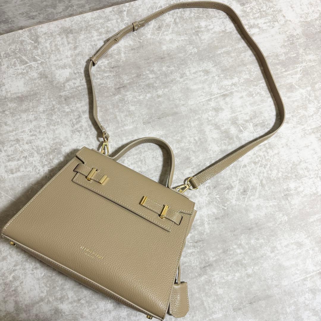 H291 未使用級✨ テディブレイク　ハンドバッグ　2way レザー　チャーム