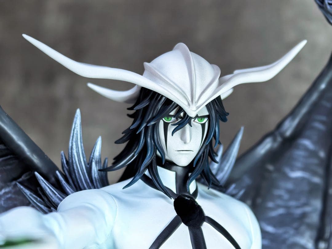 ブリーチ　ウルキオラ・シファー　黒翼大魔　ガレージキッド　フィギュア　完成品