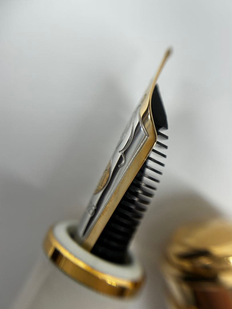 ペリカン Pelikan M600 スベレーン ターコイズホワイト