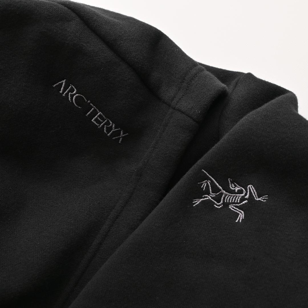 あ*ひ様 【25AW】ARC'TERYX Emblem Fleece Hoody