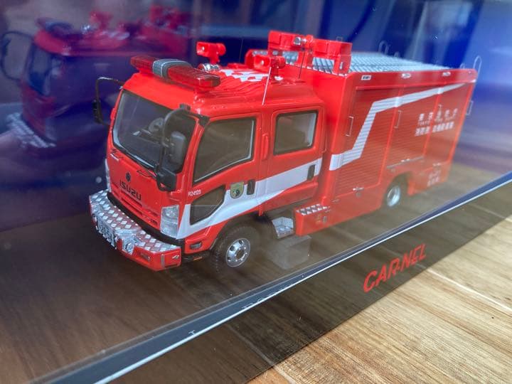 u*0様 [希少]東京消防庁　第6消防方面本部　消防救助機動部隊　救助車　模型