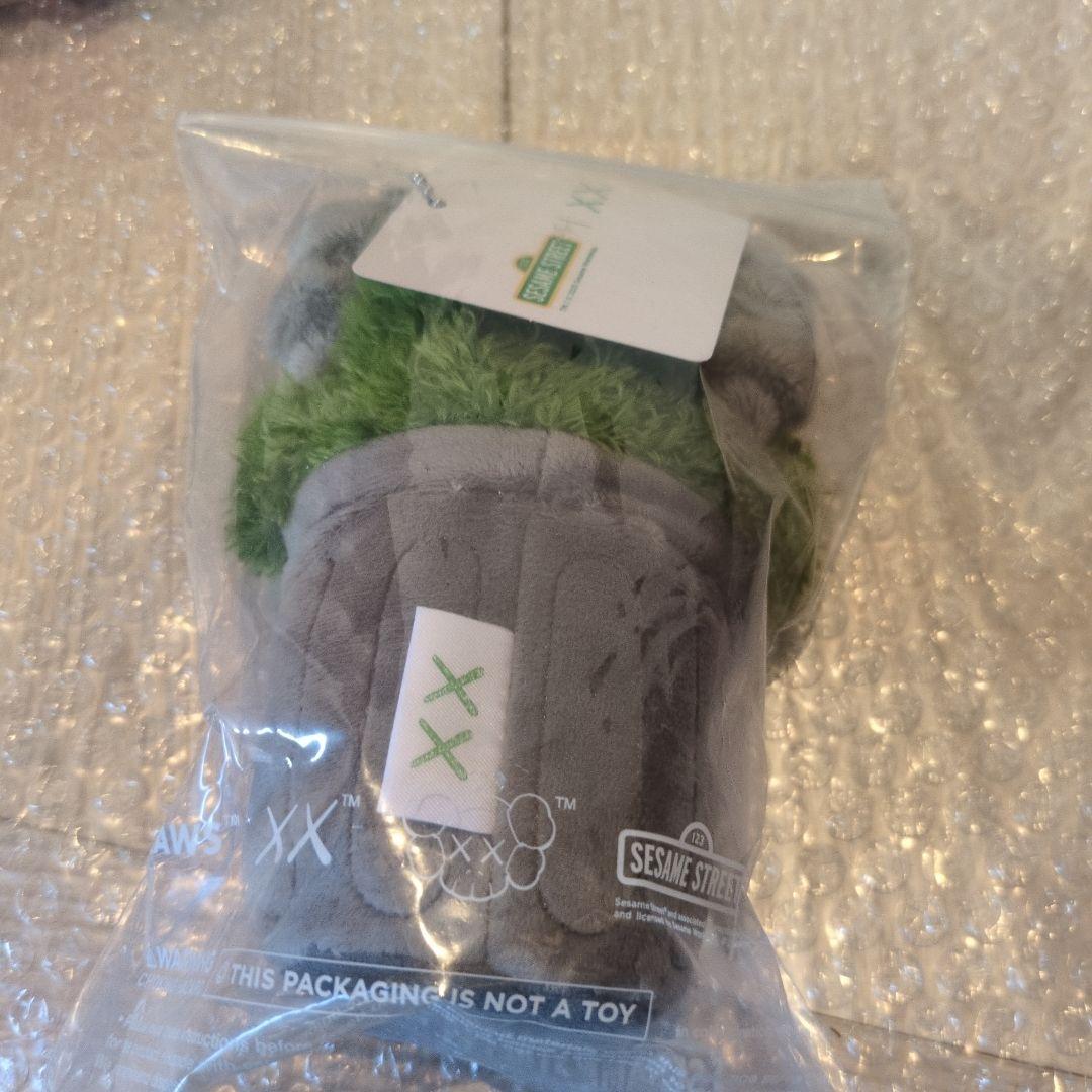 KAWS 　セサミストリート　ウォーターパレード　5体セット