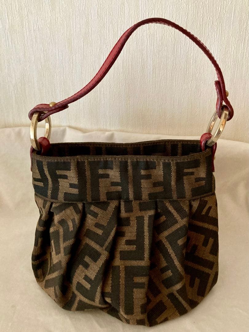 フェンディ　バッグ