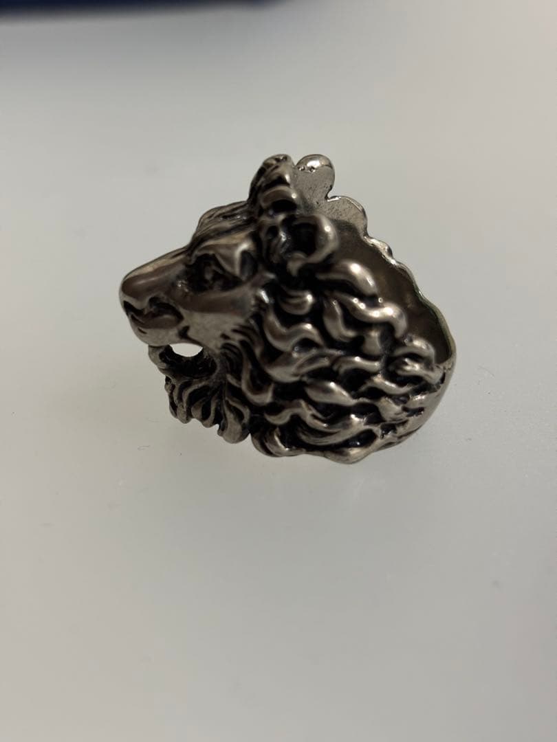 グッチ ライオン リング シルバー調 19号