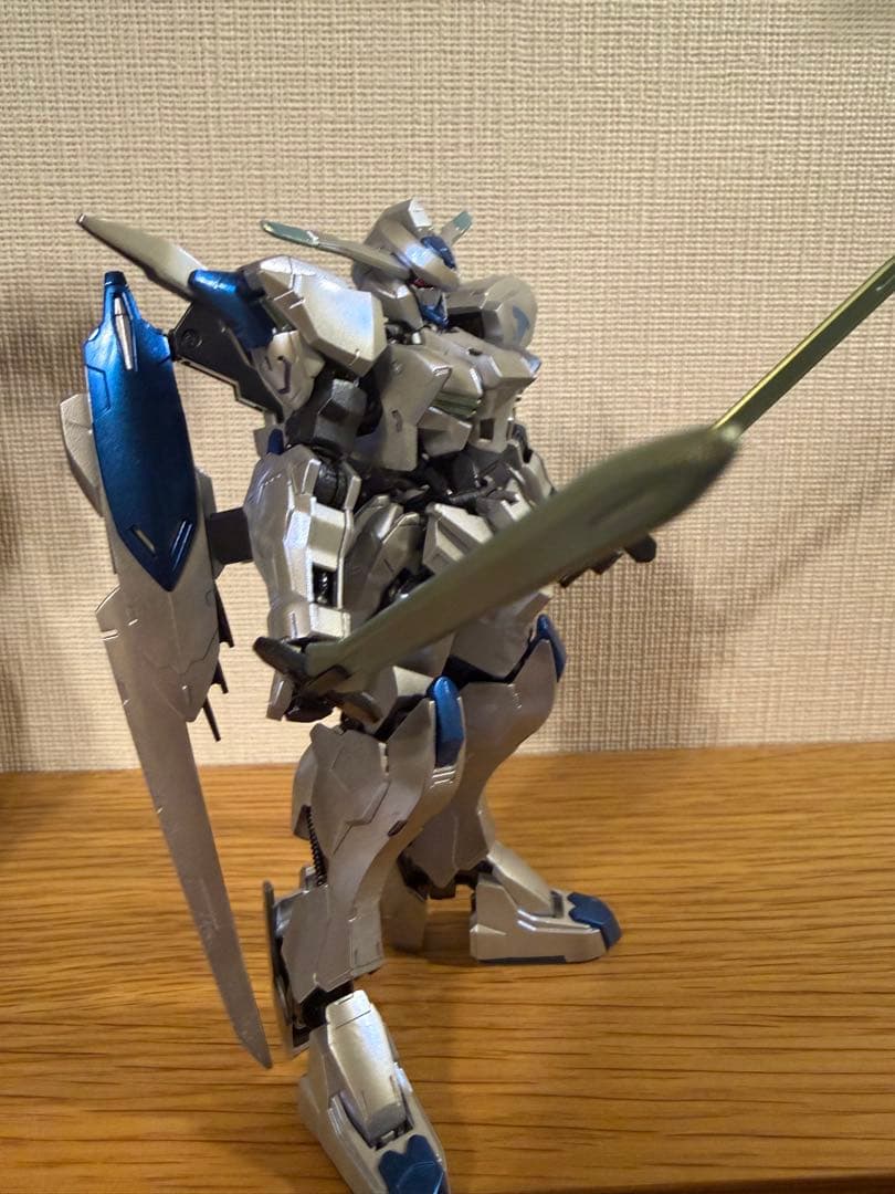 HG ガンプラ ガンダムバエル グレイズアイン ブラッドコーティング