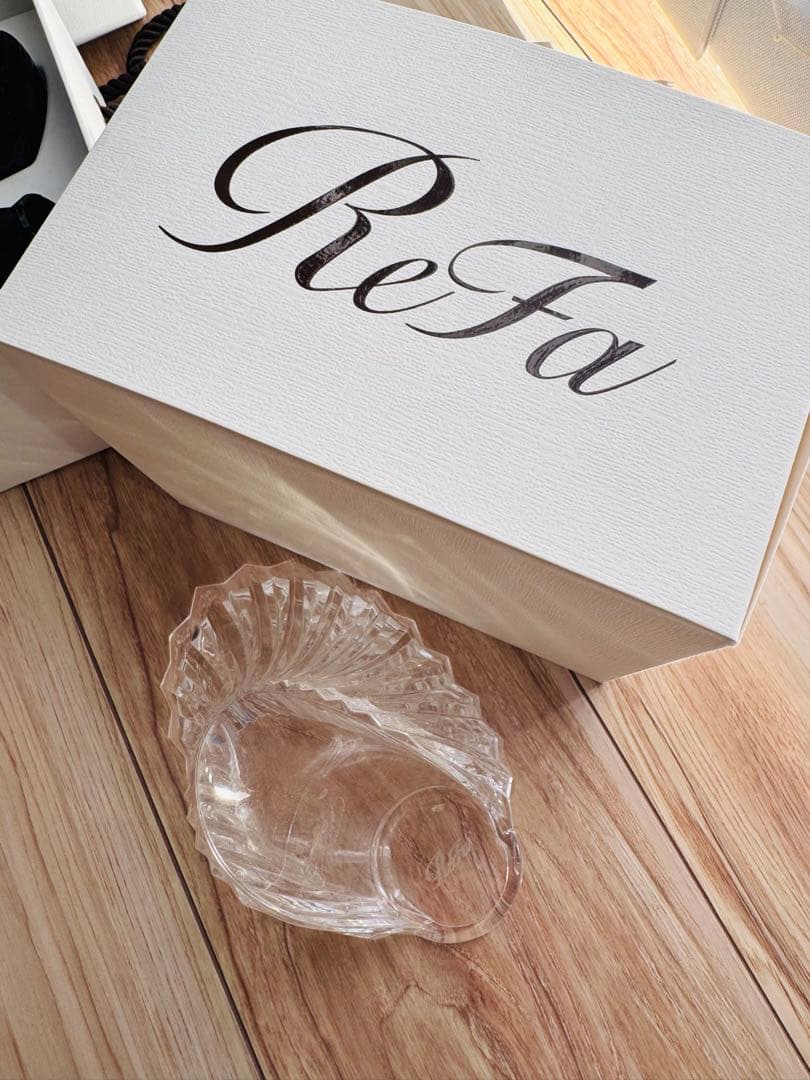 【美品】スタンド付き！リファ　ビューテックドライヤースマート　ブラック