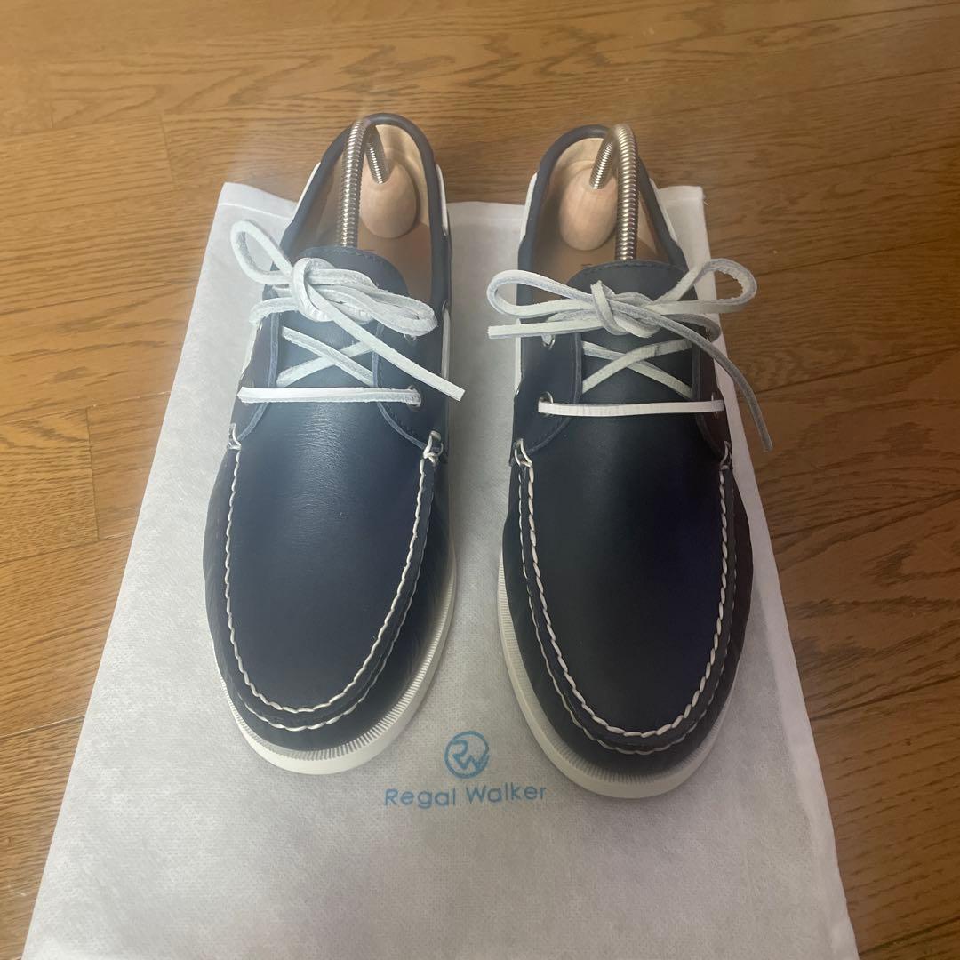 【新品　未使用】　REAGAL 牛革製　デッキシューズ　ネイビー