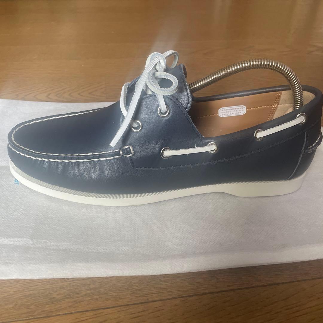 【新品　未使用】　REAGAL 牛革製　デッキシューズ　ネイビー