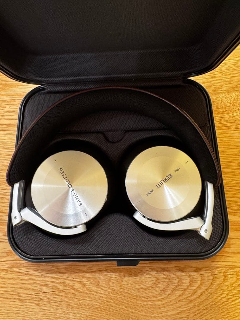 限定モデル】Beoplay H95 Berluti Edition