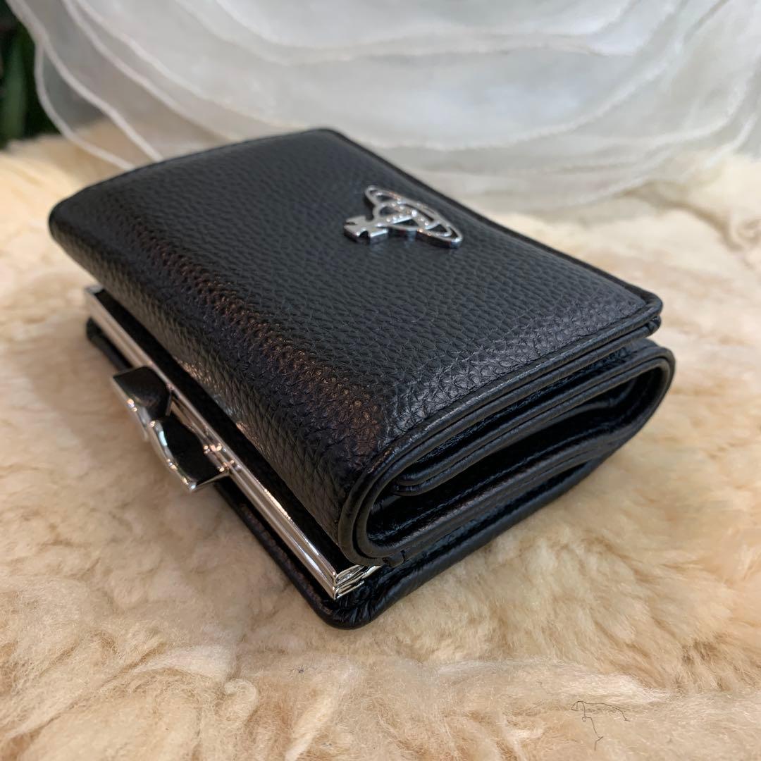 ☆未使用品☆Vivienne Westwood 三つ折り コンパクト財布 がま口