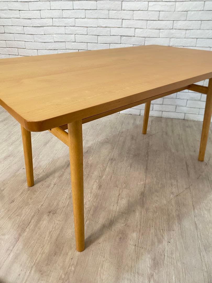 【春まま】ウニコ ダイニングテーブル SULA 机　傷あり