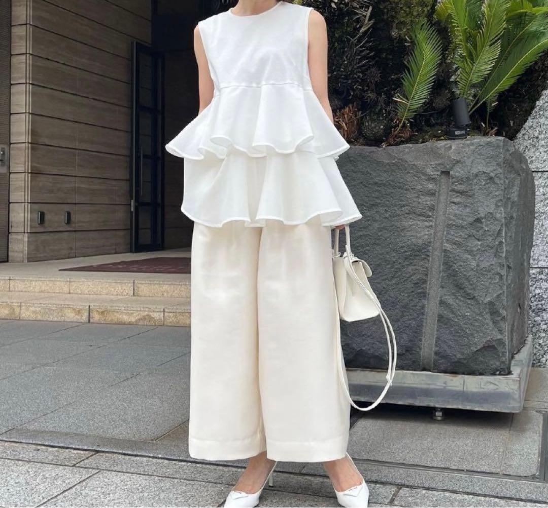 新品heve サテンフレアガウチョパンツ362024AW