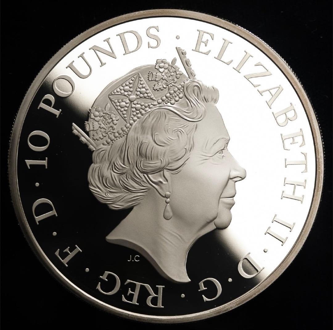 トップ人気❗️クィーンズビースト レッドドラゴン5oz 銀貨 - メルカリ