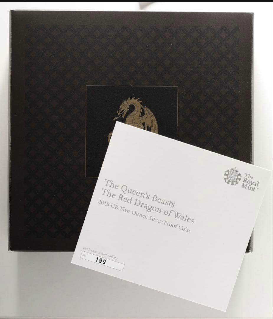 トップ人気❗️クィーンズビースト レッドドラゴン5oz 銀貨 - メルカリ
