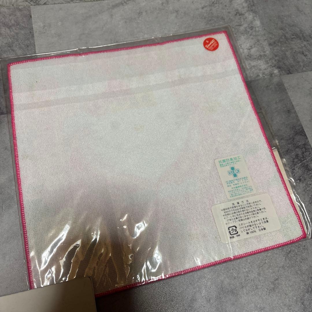 ハローキティ 岡山限定 プチタオル ご当地限定 希少 - メルカリ