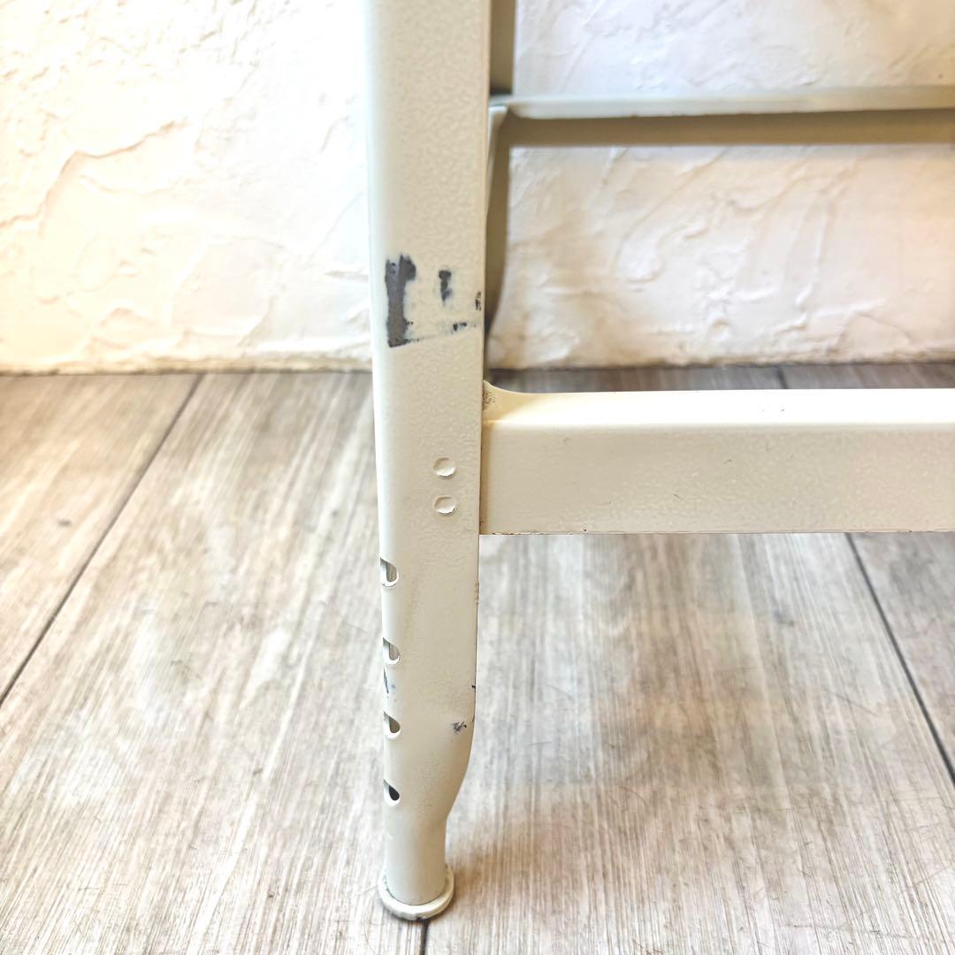 LYON FACTORY STOOL 廃盤品