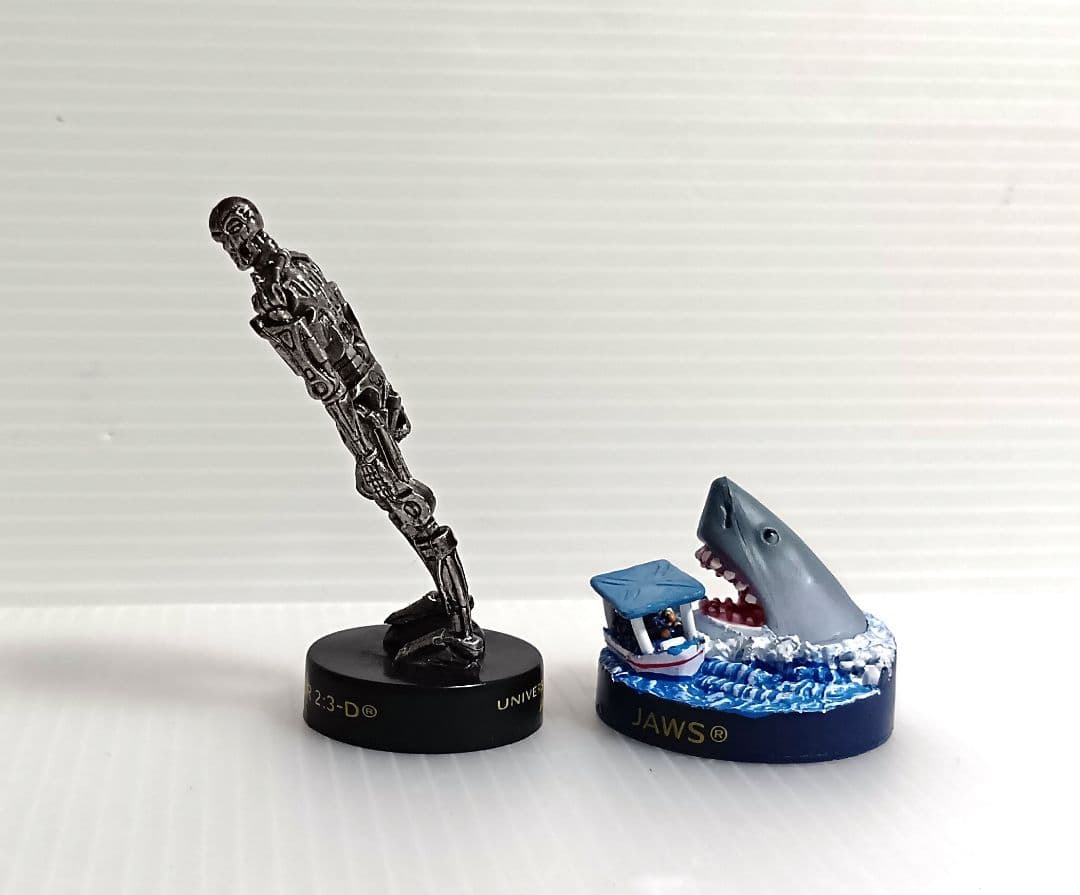 ローソン＆コカ・コーラ USJ オールスター フィギュア - メルカリ