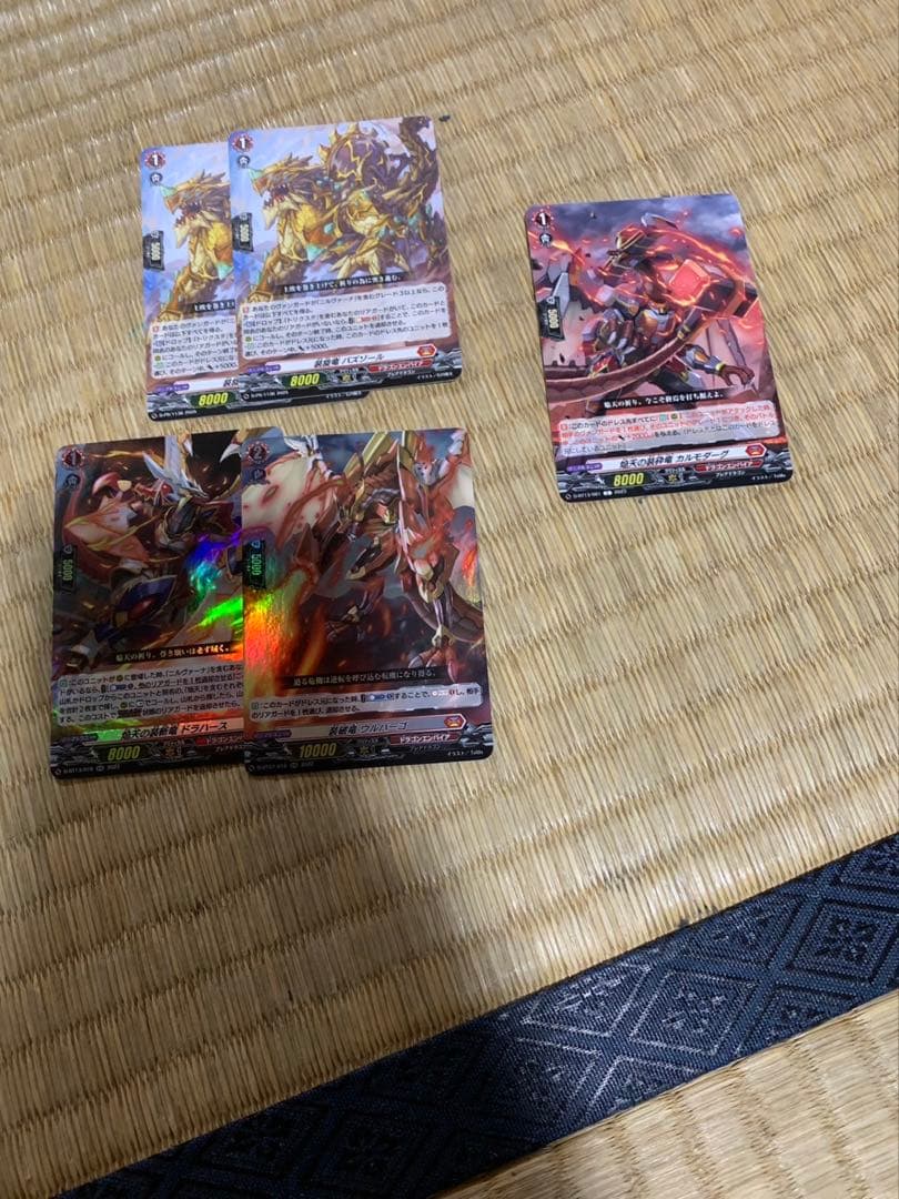 ニルヴァーナ•ヴェルリーナ　デッキ