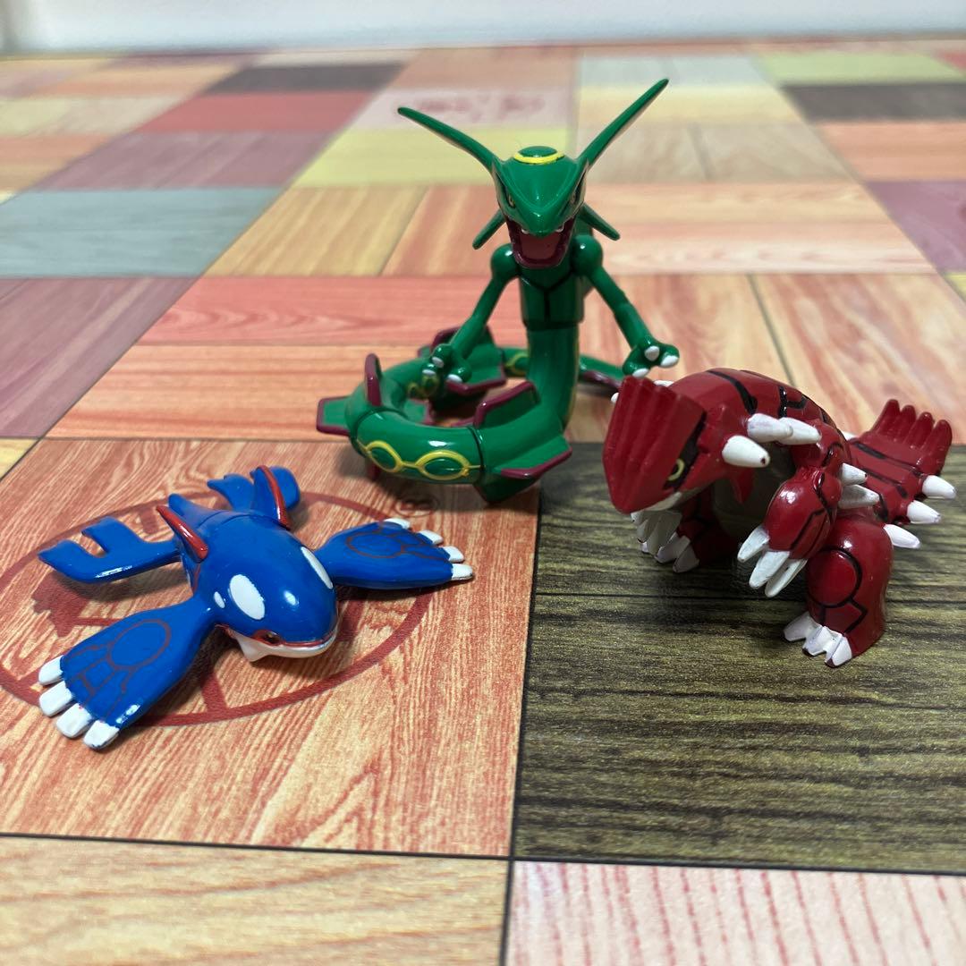 ポケモン モンコレ レックウザ グラードン カイオーガ ミニフィギュア3