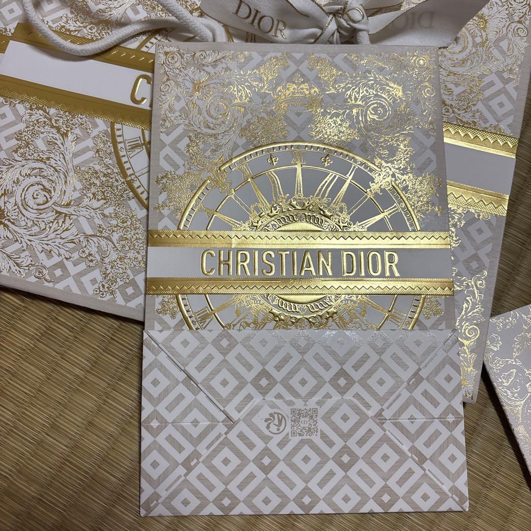 Dior ショッパー袋 まとめ売り 32枚プラス1枚（おまけ）お値下げ