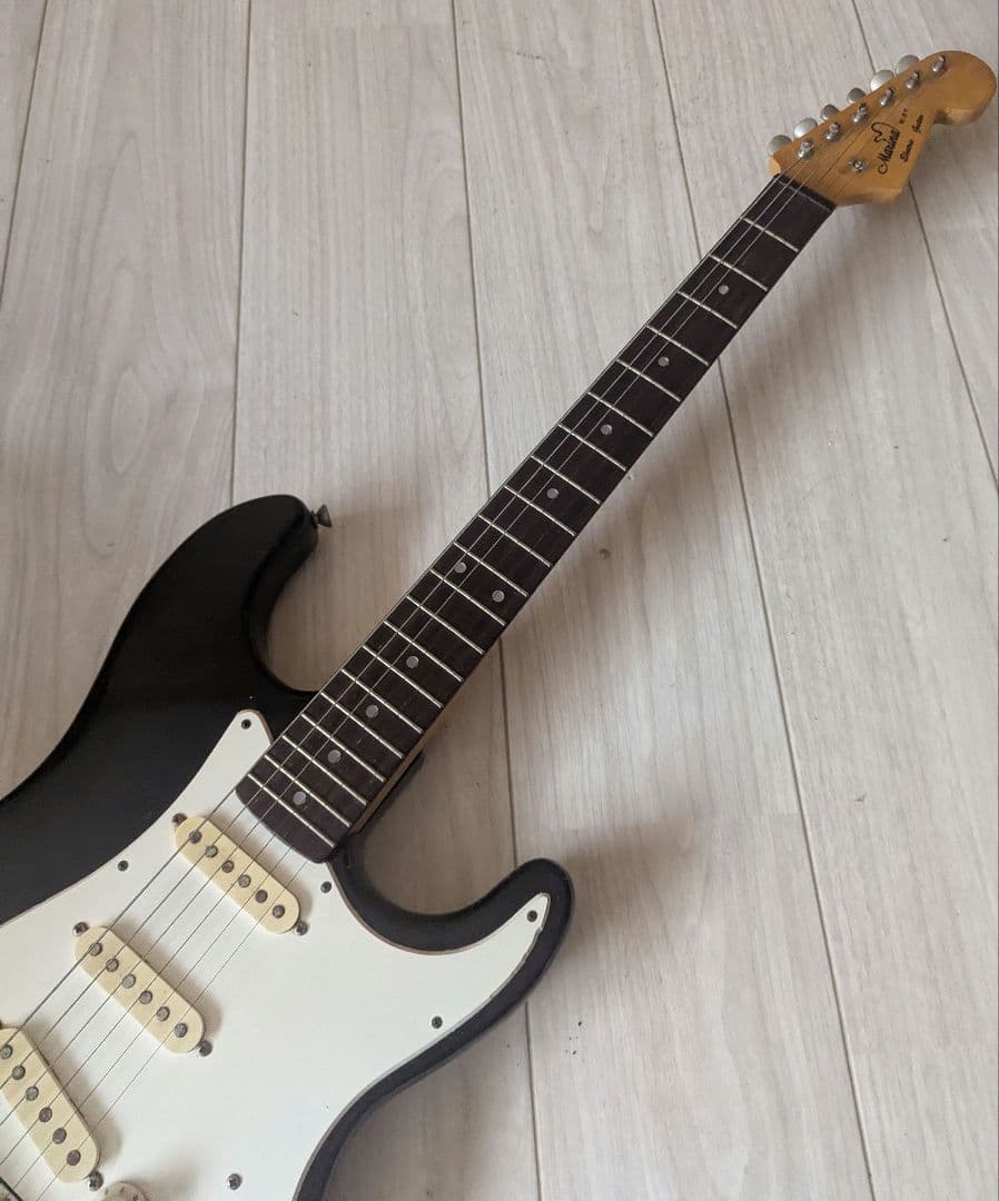 Marina M-STストラトタイプ エレキギター