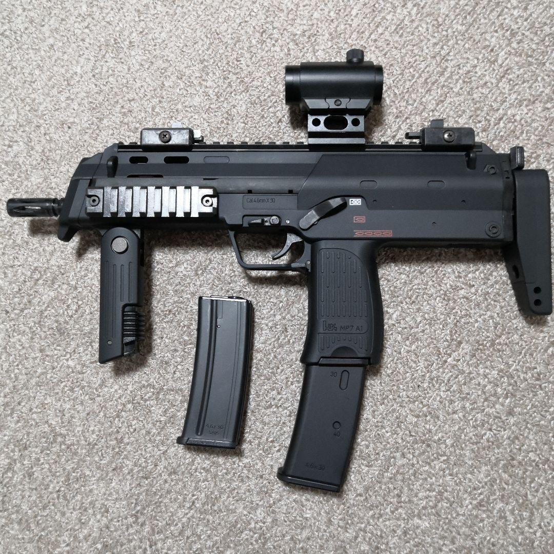 東京マルイコンパクト電動ガンMP7