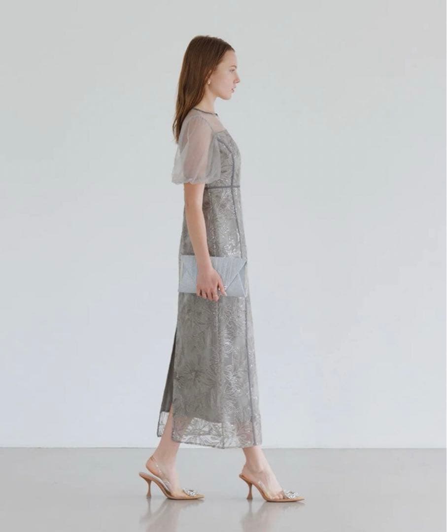シルバー フラワー刺繍 マキシドレス