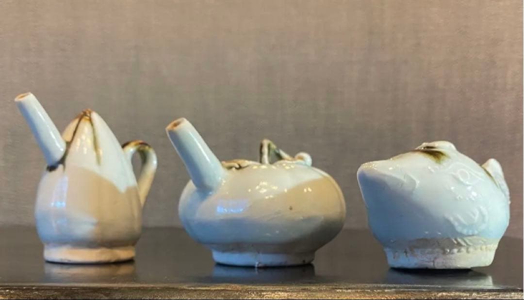 李朝　水滴　３点セット　鑑賞台付 １点　中国文物局蝋印付　ヴィンテージ　レア