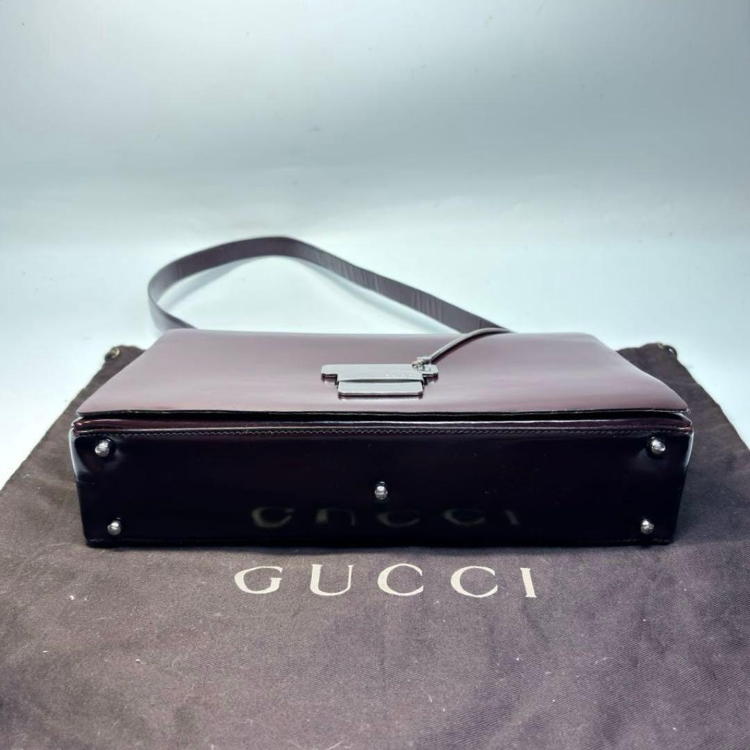 美品　GUCCI グッチ ショルダーバッグ エナメル ダークブラウン シルバー