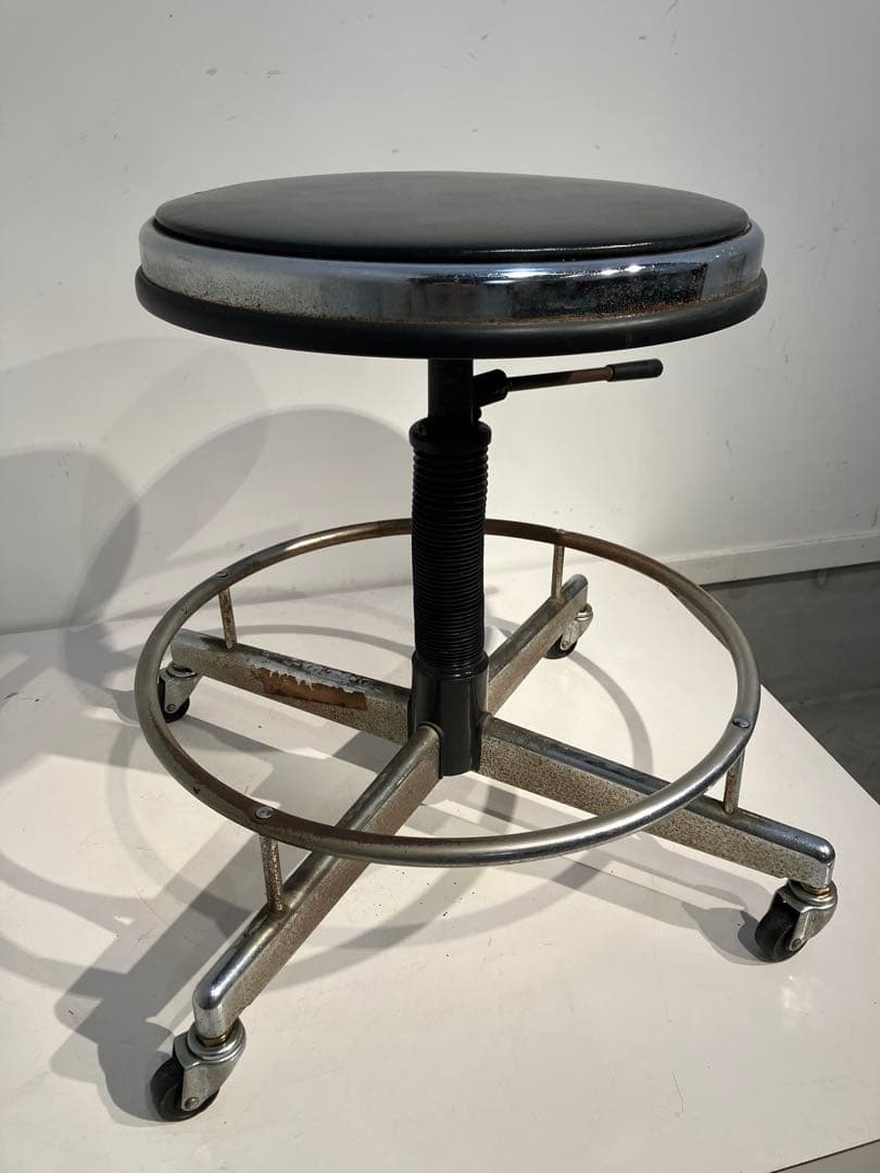 インダストリアル、ヴィンテージ・スチールスツール、オールド、レトロ、椅子、多目的