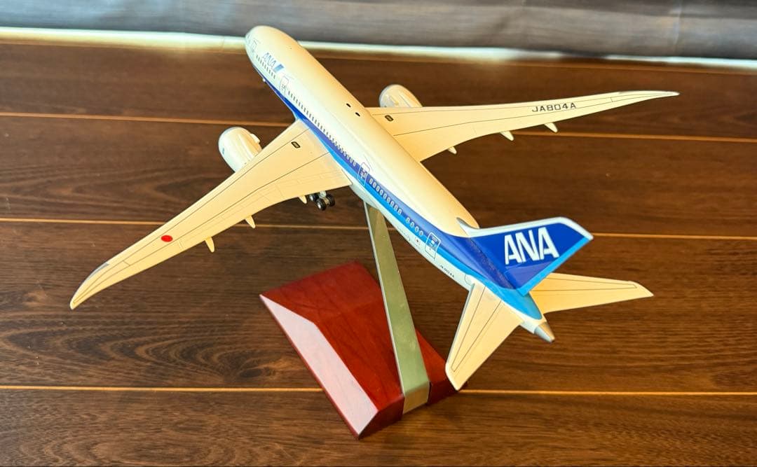 ANA 完成品 1/200 ボーイング787-8 ドリームライナーJA804A