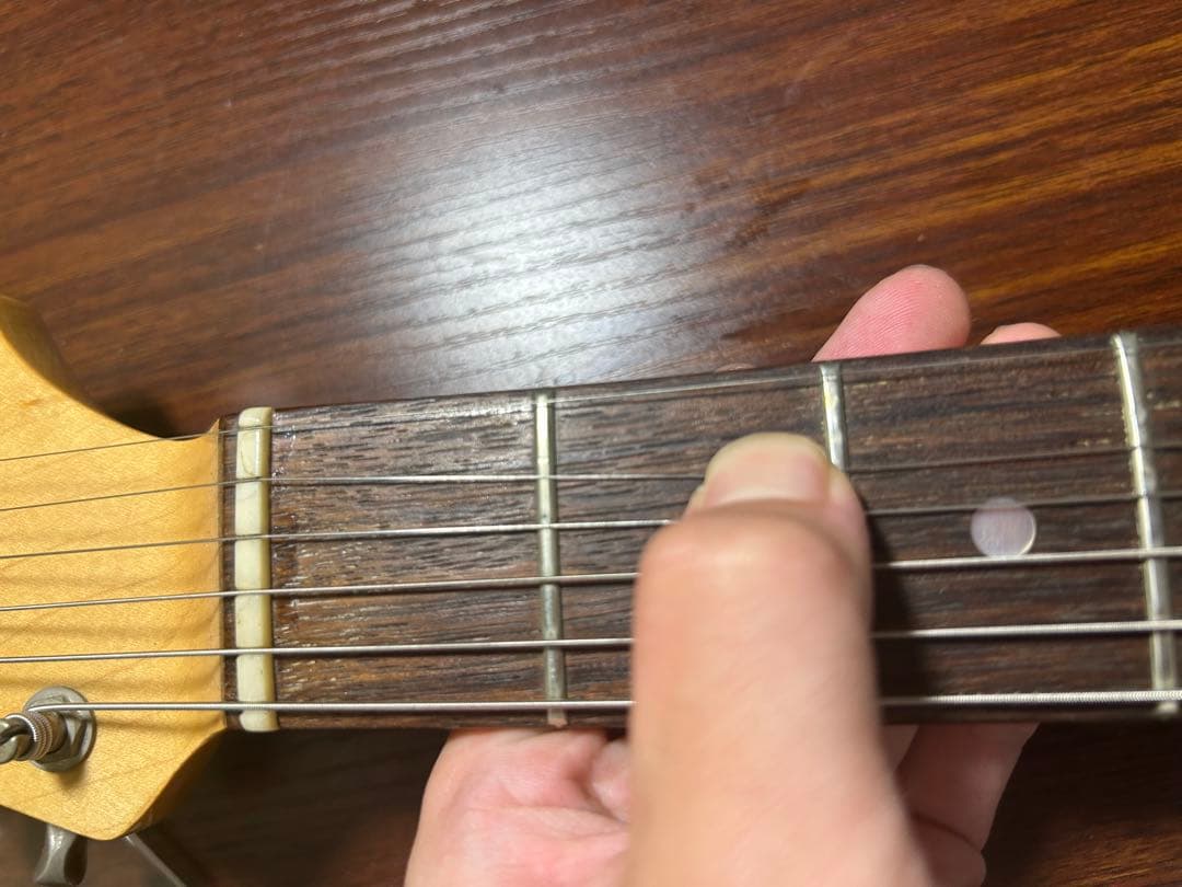 r*a様 週末価格！激鳴り石ロゴ！FERNANDES FST - メルカリ