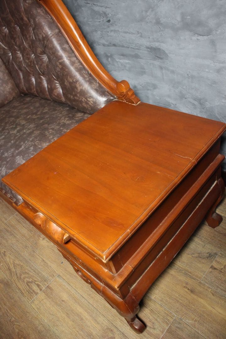 首都圏送無料〜 実用可能な美し過ぎるオブジェ 古いテレフォンベンチ 原産