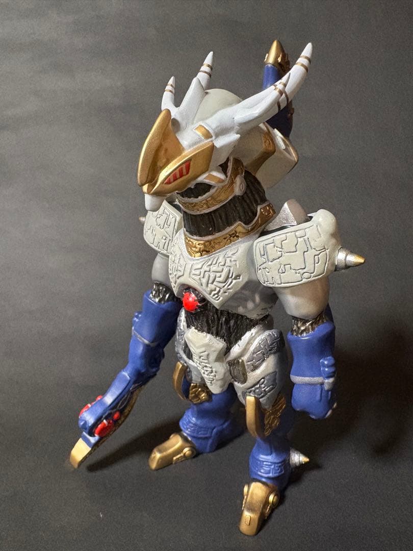 ウルトラ怪獣ソフビ　ギャラクトロンMKⅡ　リペイント完成品