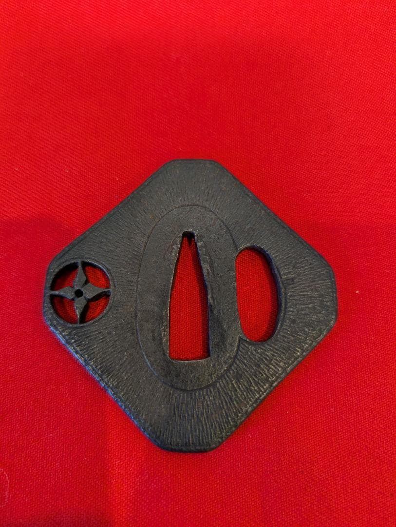 無銘 鉄地阿弥陀鑢七宝透かし鐔 鍔 拵 日本刀 刀装具 骨董 古美術 江戸時代