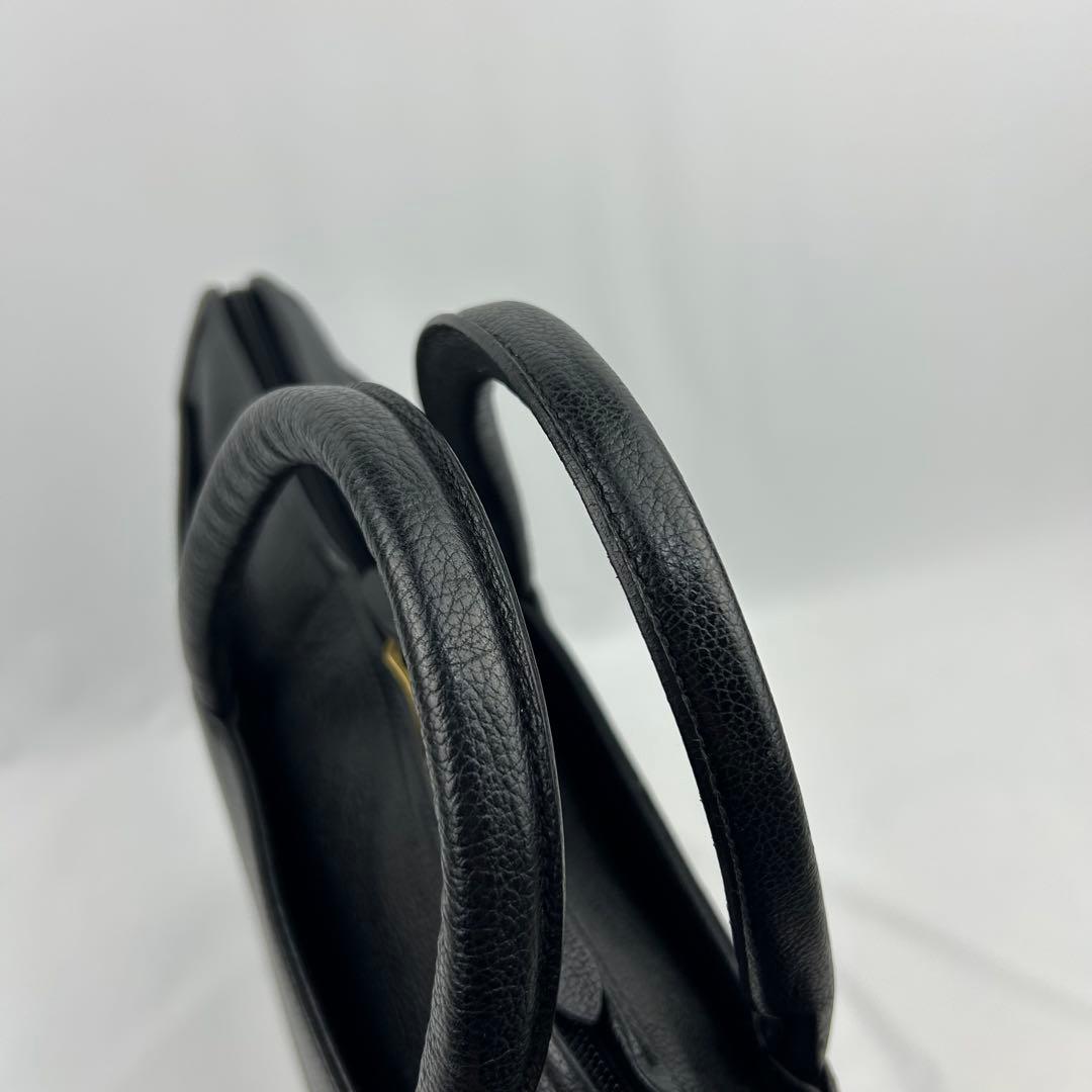 【美品】イルビゾンテ　トートバッグ　ビジネスバッグ　ブリーフケース　ロゴ　型押し